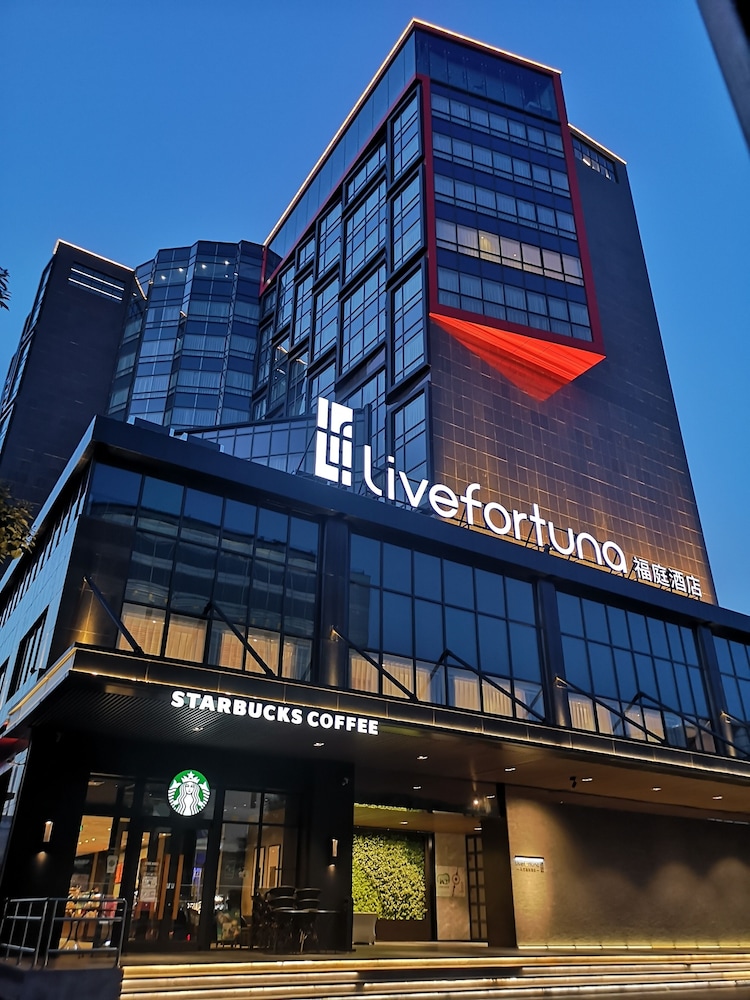 LiveFortuna Hotel