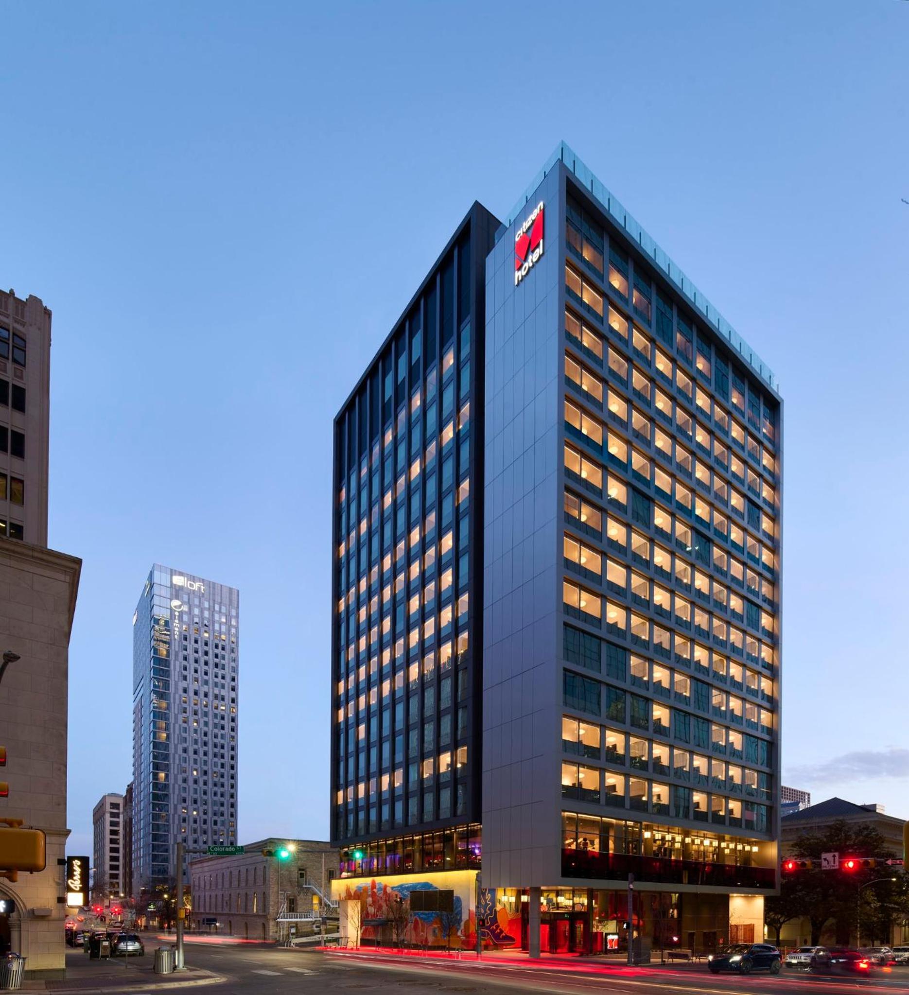 citizenM Austin Downtown