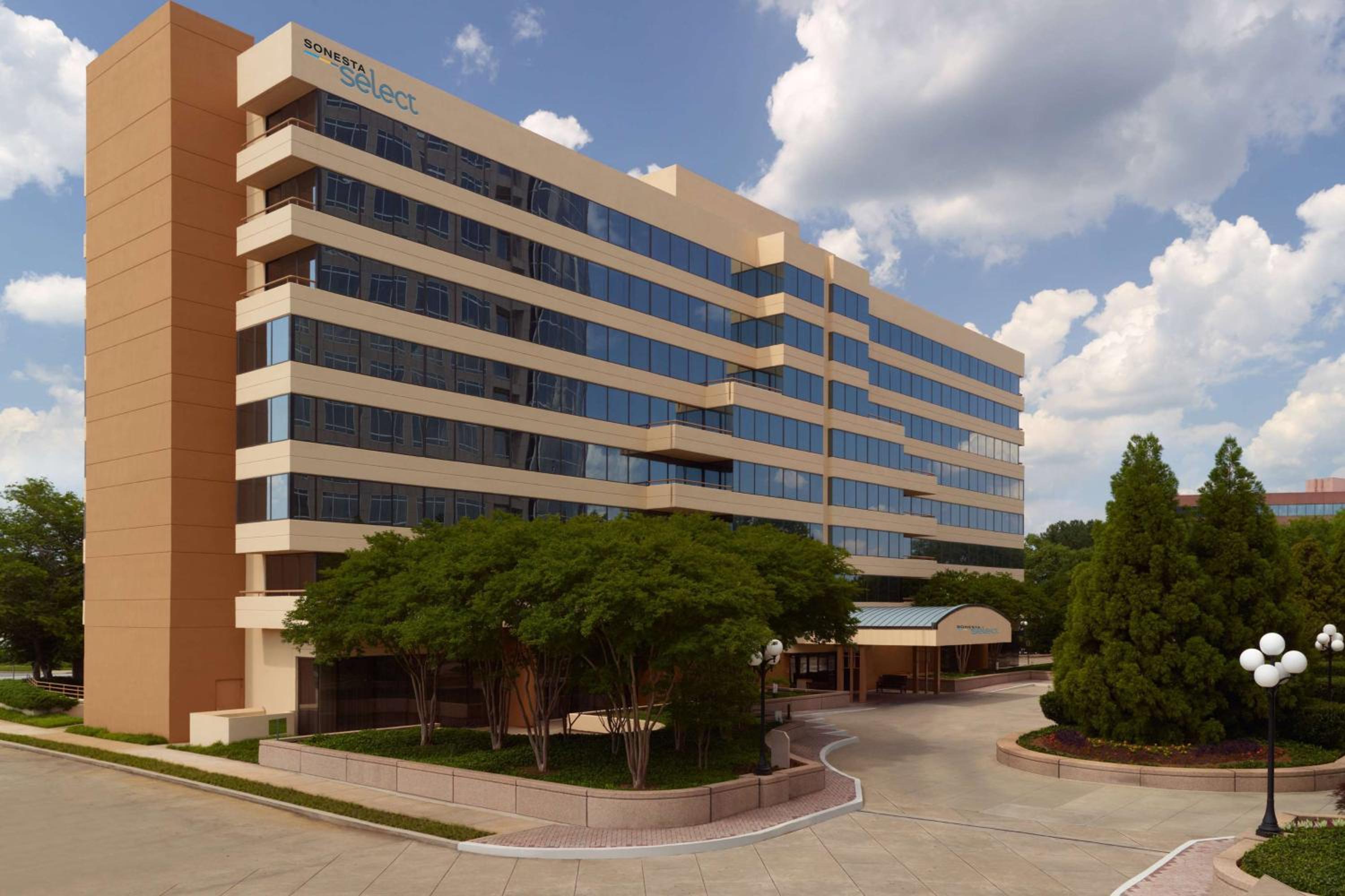 Sonesta Select Atlanta Cumberland Galleria Ballpark