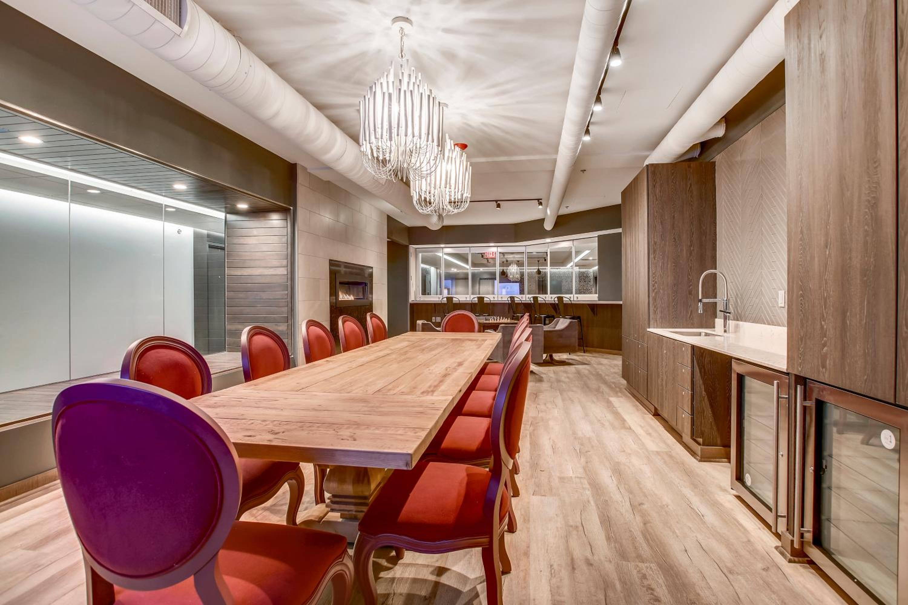 Etage Executive Living