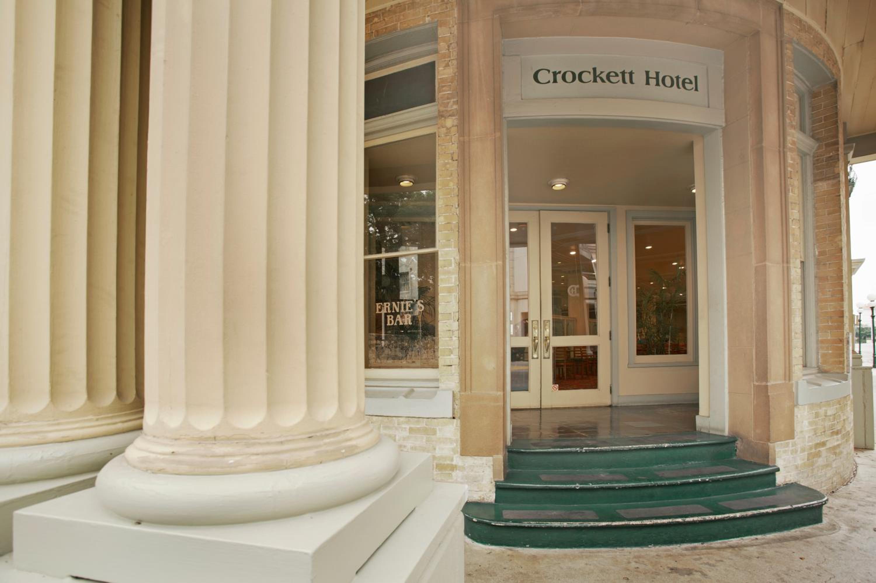 The Crockett Hotel