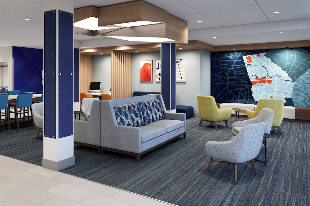 Holiday Inn Express & Suites Phoenix Midtown by IHG